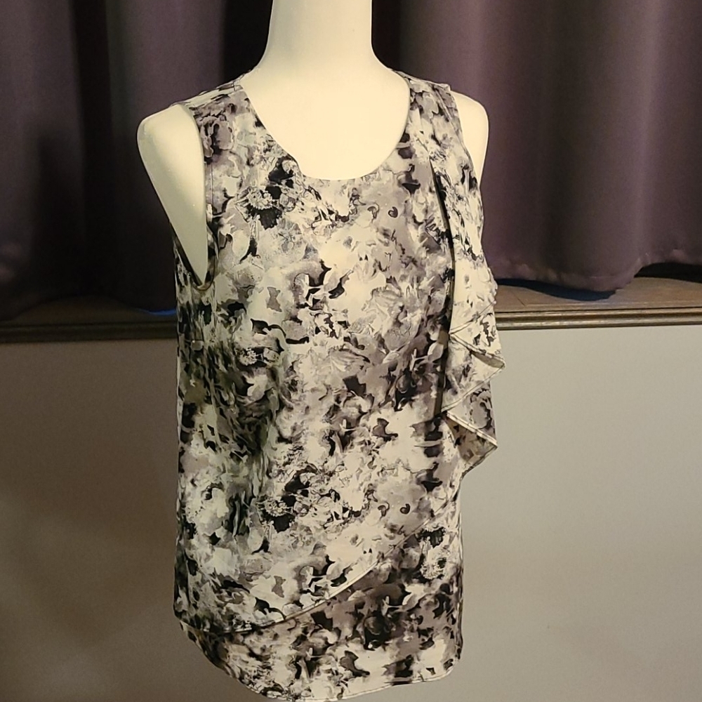 Apt. 9 Black & White Floral Sleeveless Blouse - Ladies Small